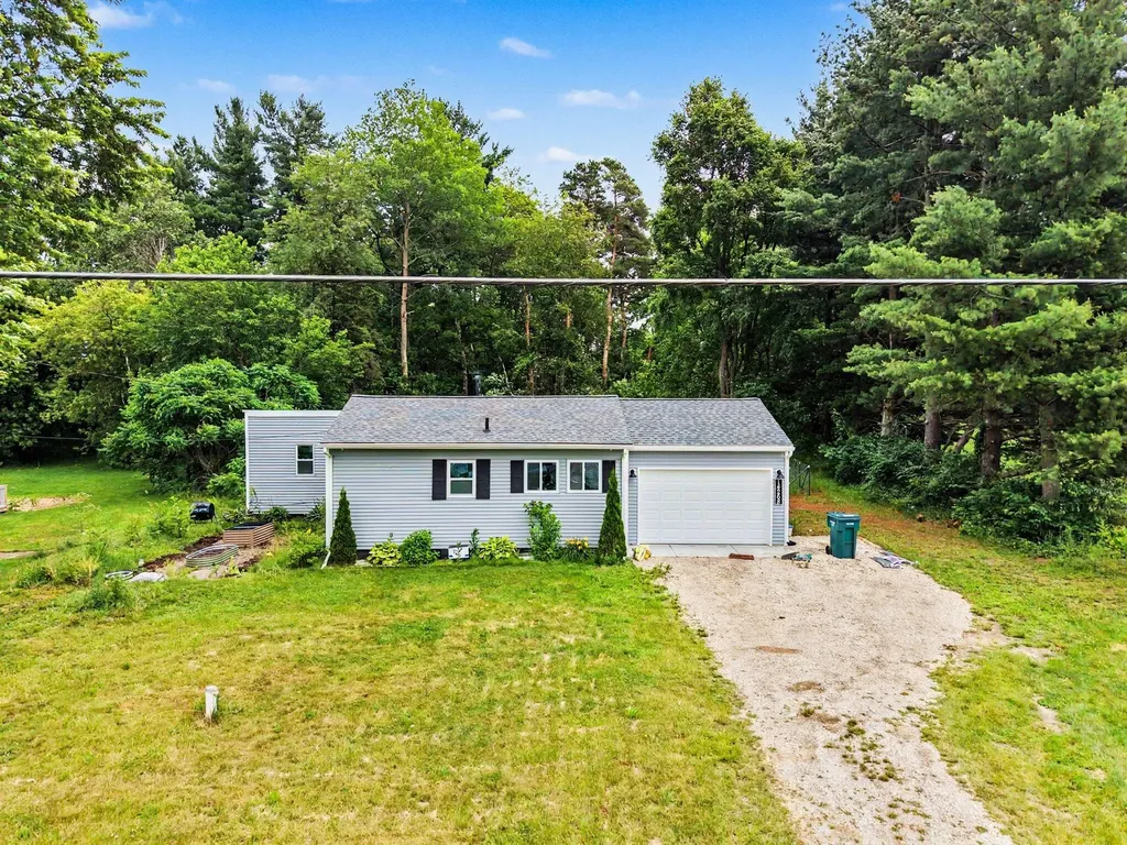 14345 Ironwood Drive NW Tallmadge Charter Township MI 49534
