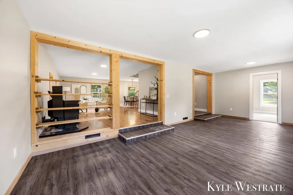 5953 S Newcosta Avenue Croton Township MI 49337