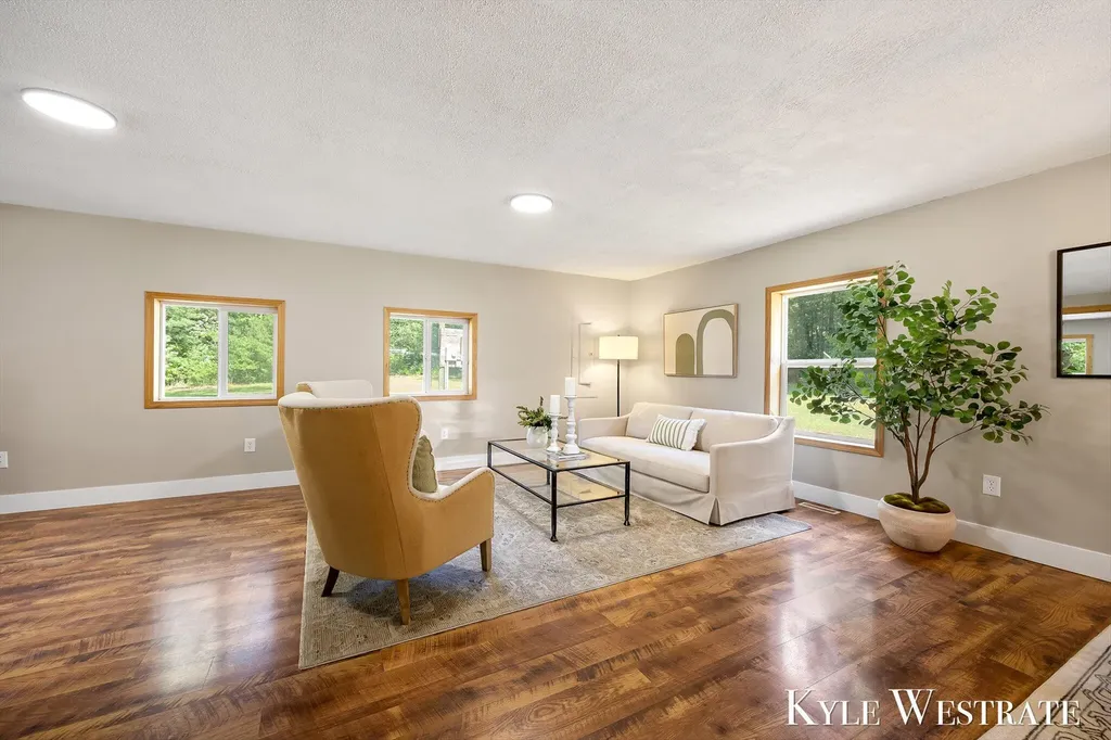 5953 S Newcosta Avenue Croton Township MI 49337