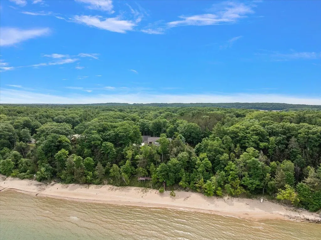 8428 W Harrison Road Golden Township MI 49436