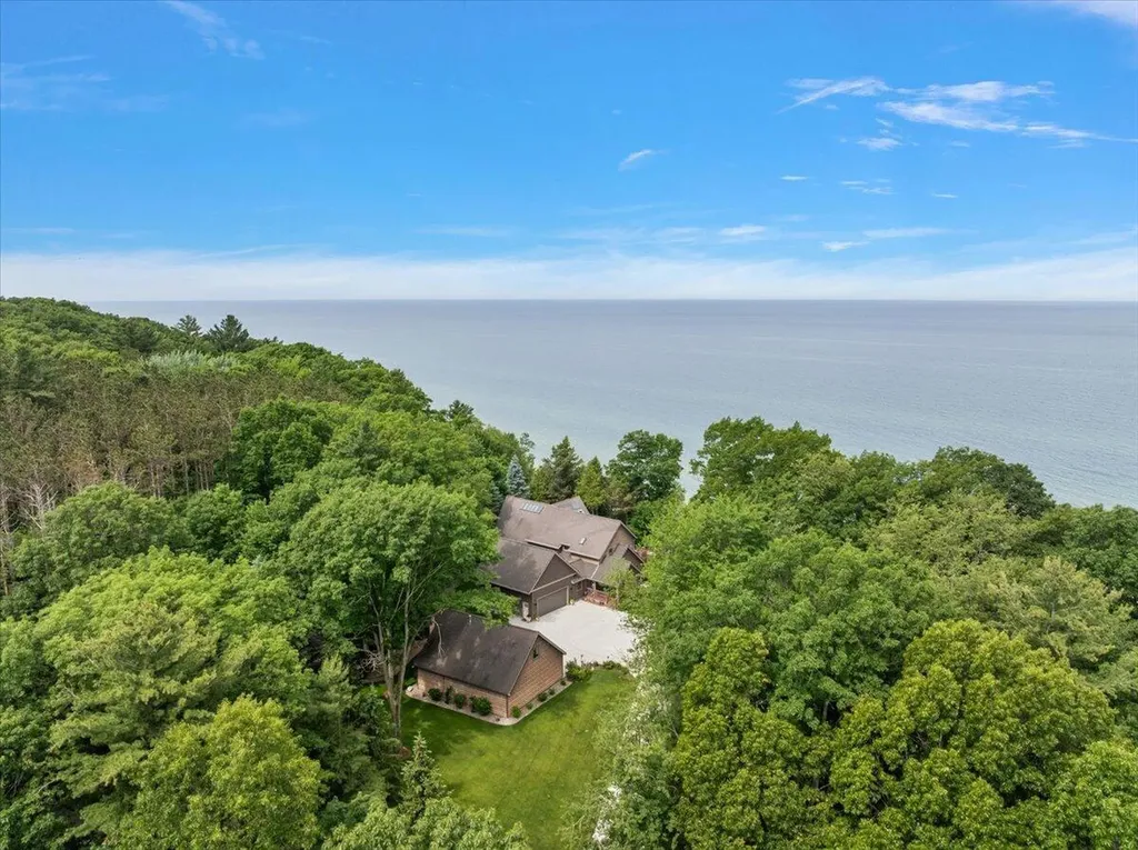 8428 W Harrison Road Golden Township MI 49436