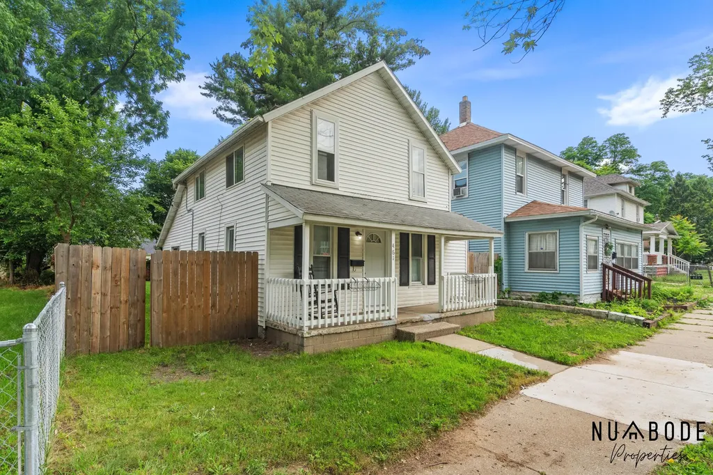 461 Gilbert Street SE Grand Rapids City MI 49507