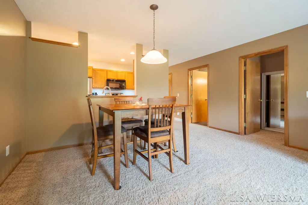 11967 Willow Wood Lane S Holland Charter Township MI 49424