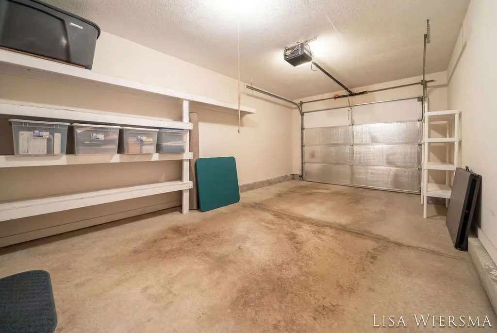 11967 Willow Wood Lane S Holland Charter Township MI 49424