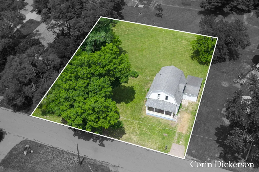 314 Russell Street Allegan City MI 49010
