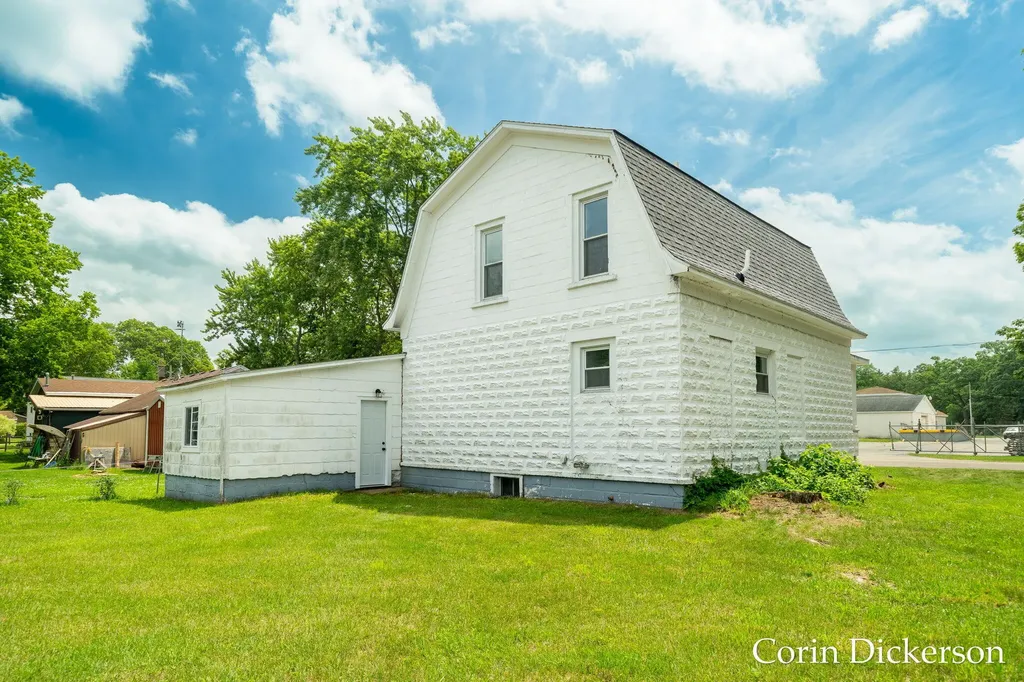 314 Russell Street Allegan City MI 49010