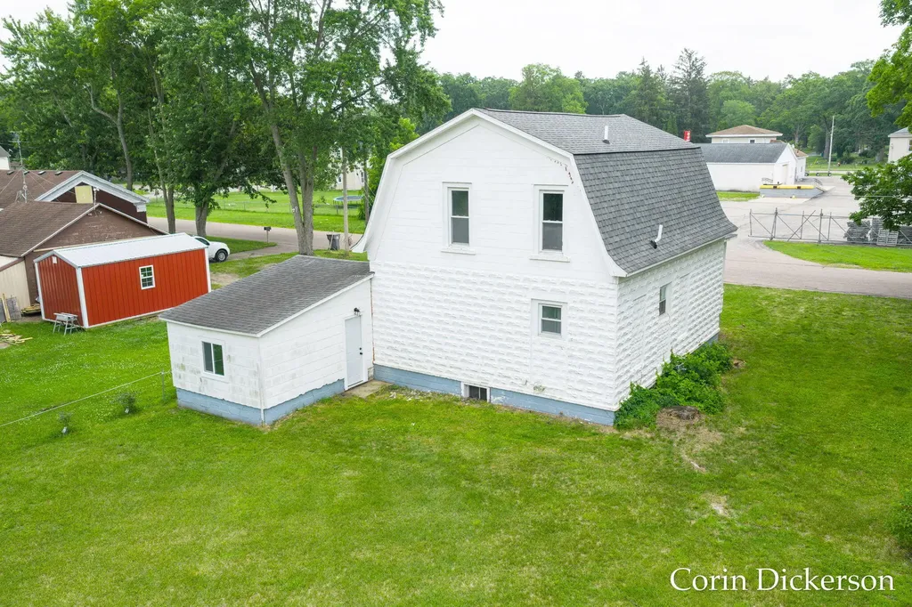314 Russell Street Allegan City MI 49010