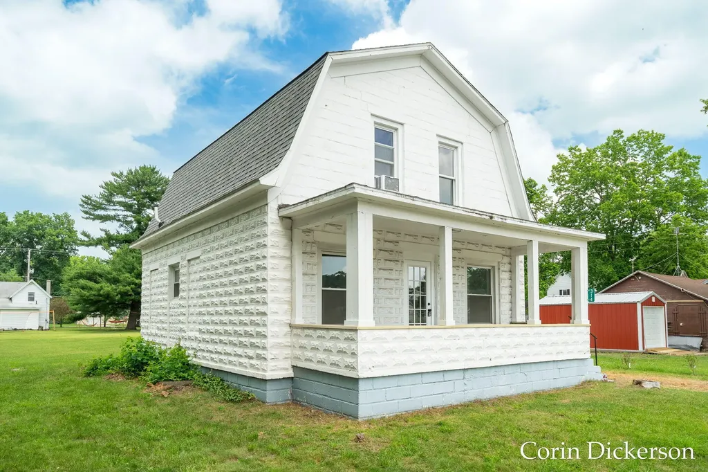 314 Russell Street Allegan City MI 49010
