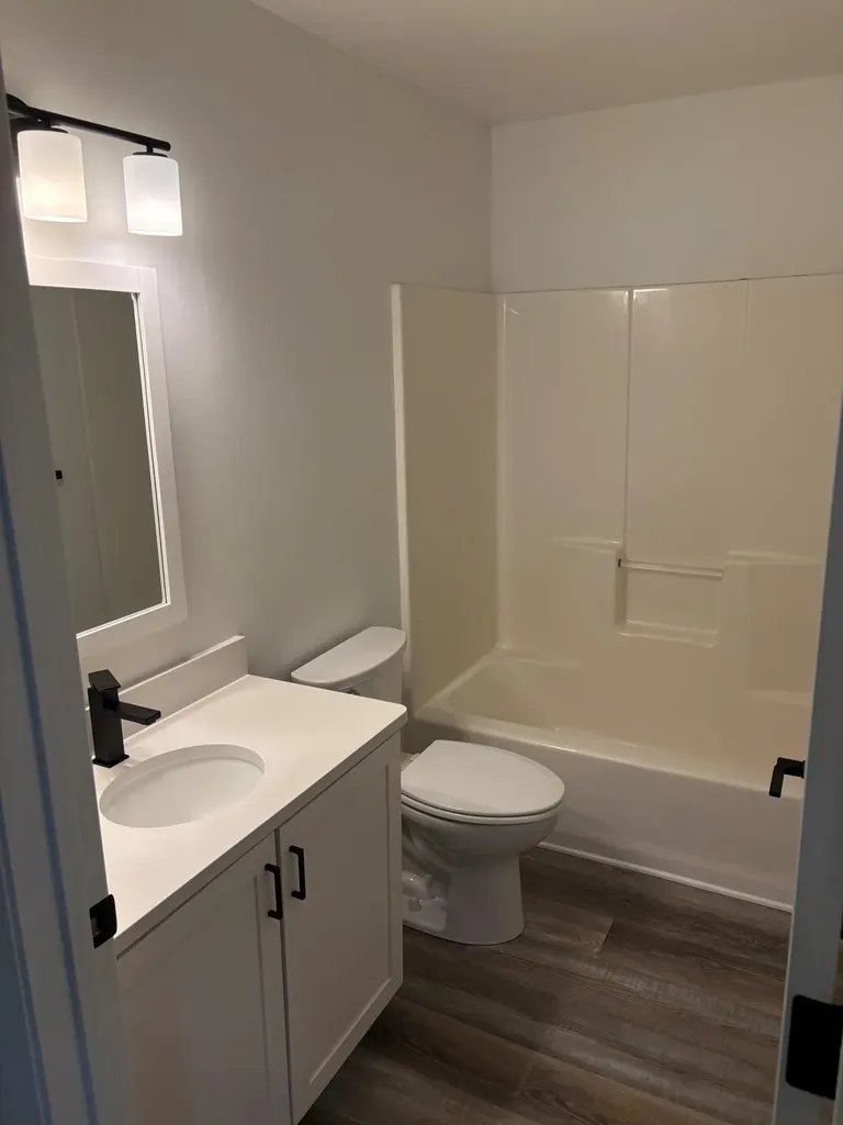 217 Hunters Lane NE Rockford City MI 49341