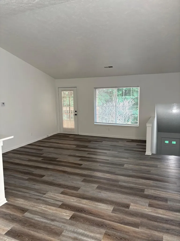 217 Hunters Lane NE Rockford City MI 49341