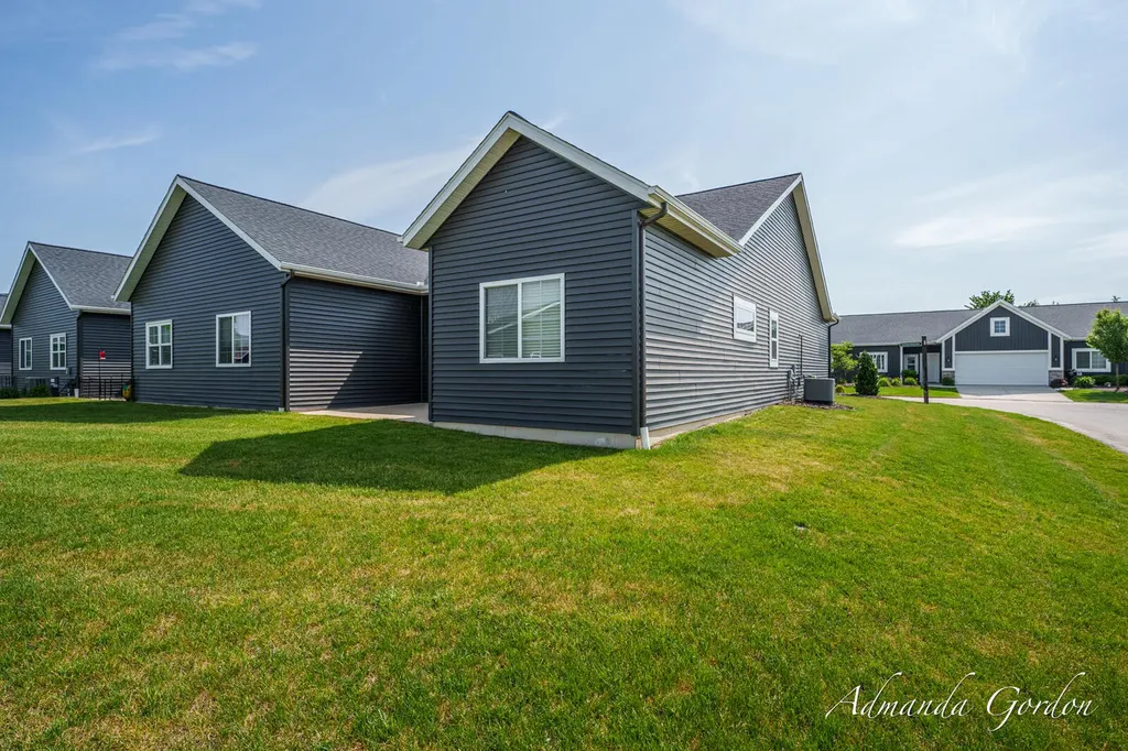 7483 Hardwood Street SE Caledonia Township MI 49316