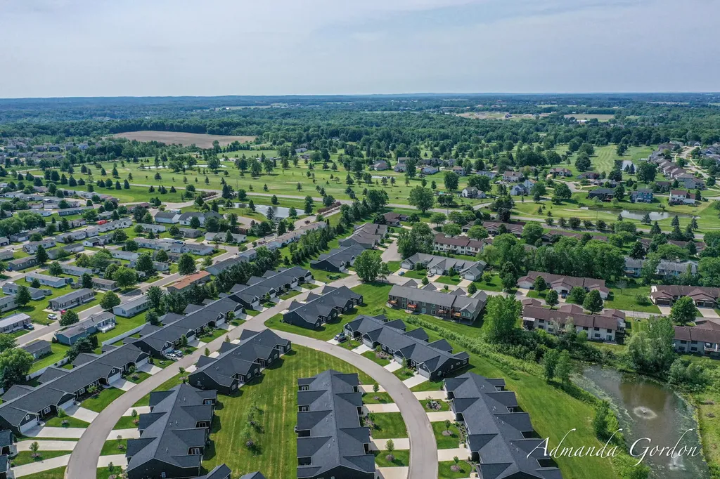 7483 Hardwood Street SE Caledonia Township MI 49316