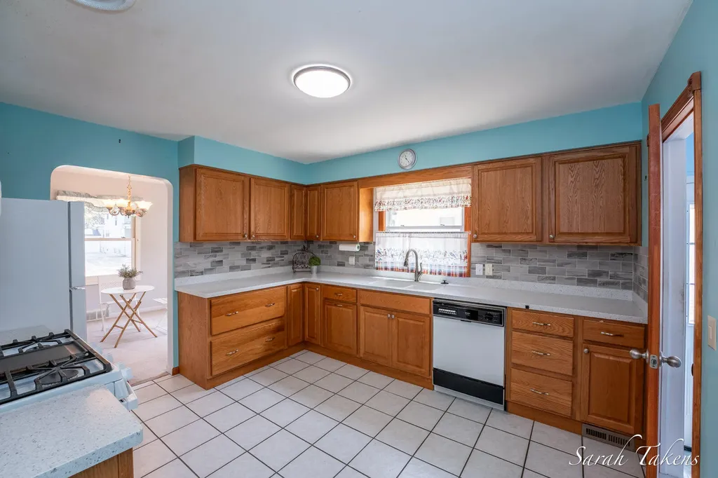 926 Franklin Avenue Grand Haven City MI 49417