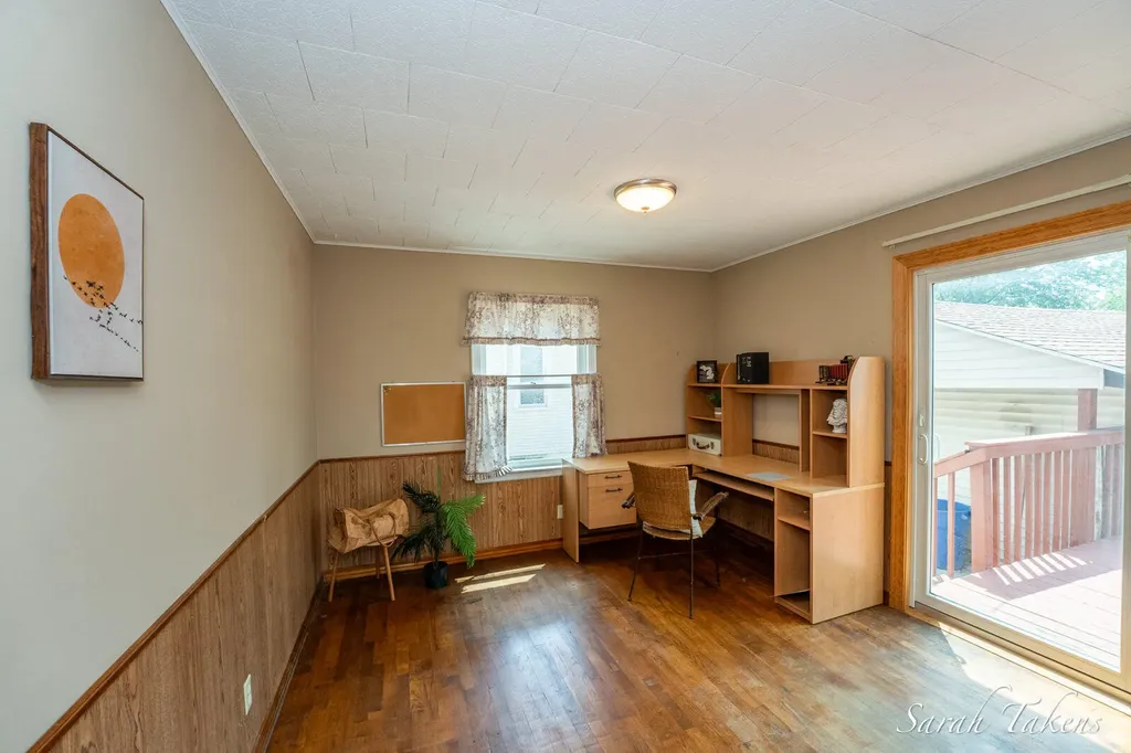 926 Franklin Avenue Grand Haven City MI 49417