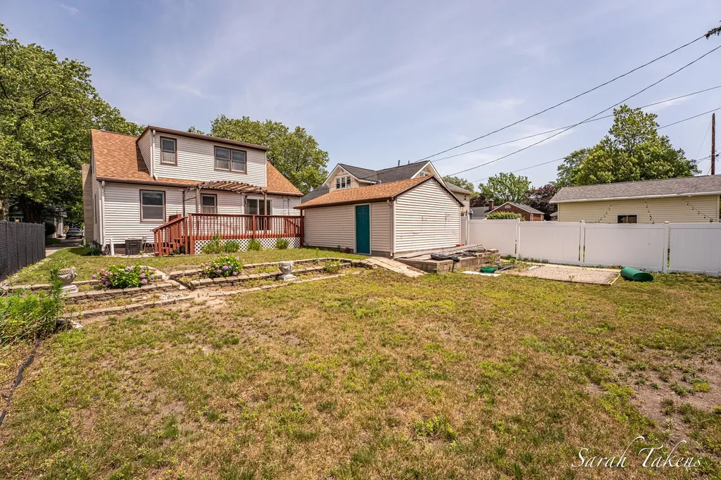 926 Franklin Avenue Grand Haven City MI 49417