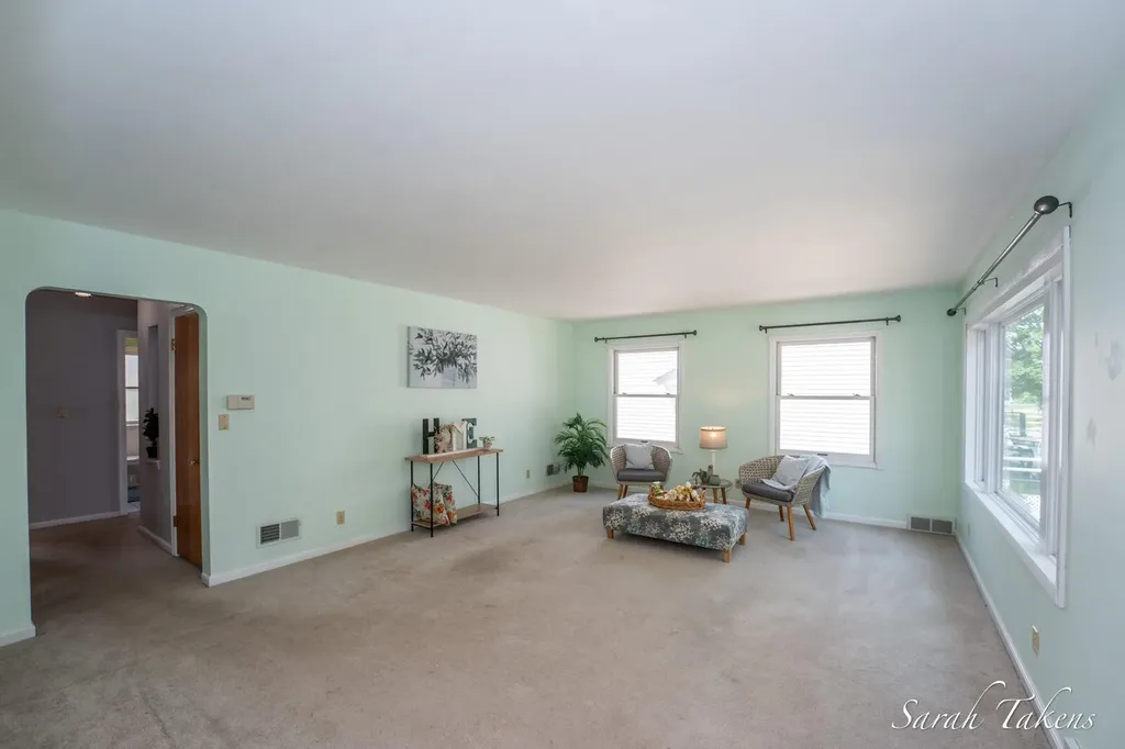926 Franklin Avenue Grand Haven City MI 49417