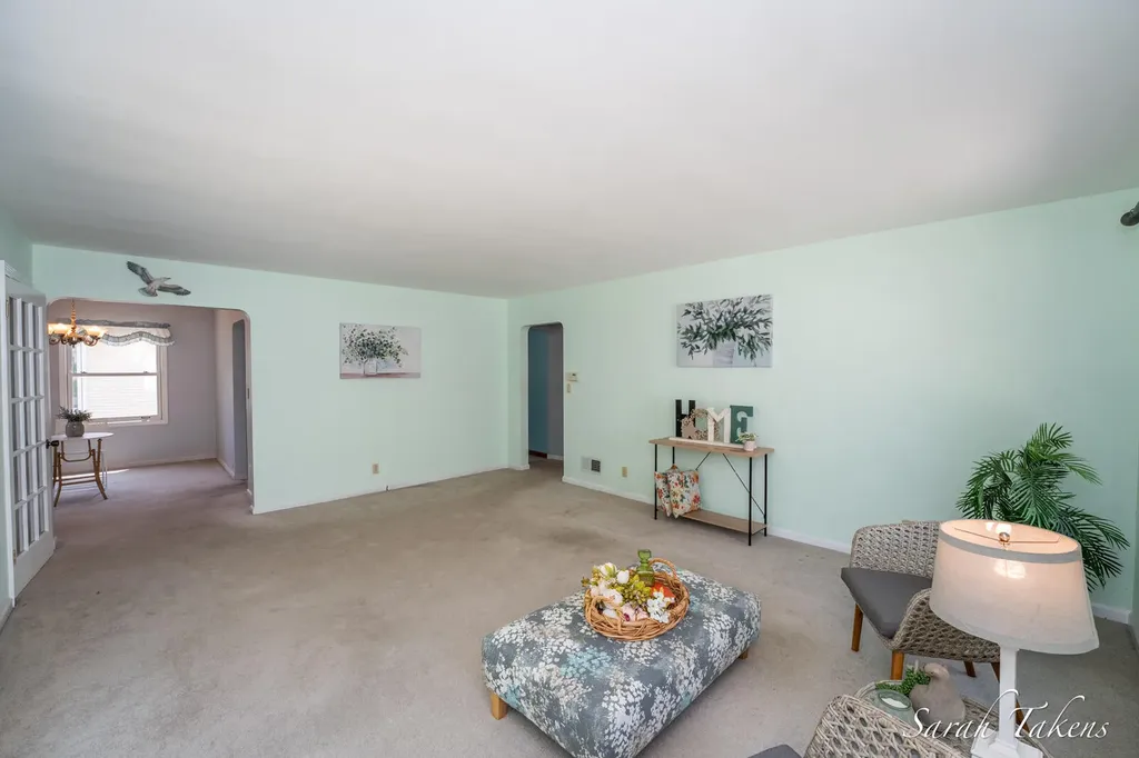 926 Franklin Avenue Grand Haven City MI 49417