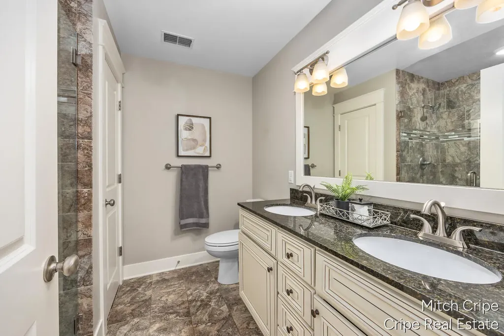 5050 Tiamo Lane NE Cannon Township MI 49341
