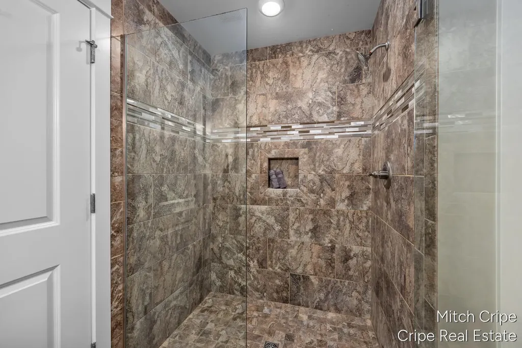 5050 Tiamo Lane NE Cannon Township MI 49341