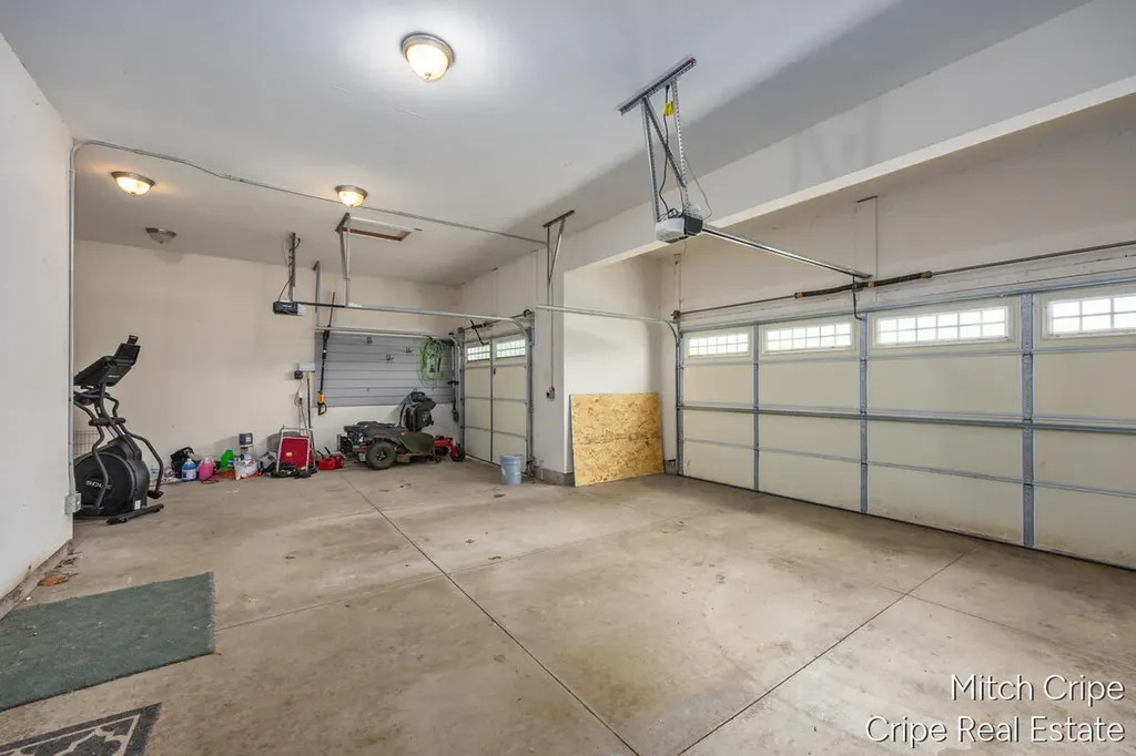 5050 Tiamo Lane NE Cannon Township MI 49341