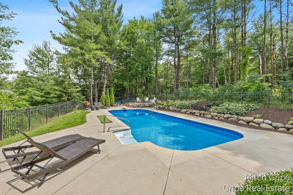 5050 Tiamo Lane NE Cannon Township MI 49341