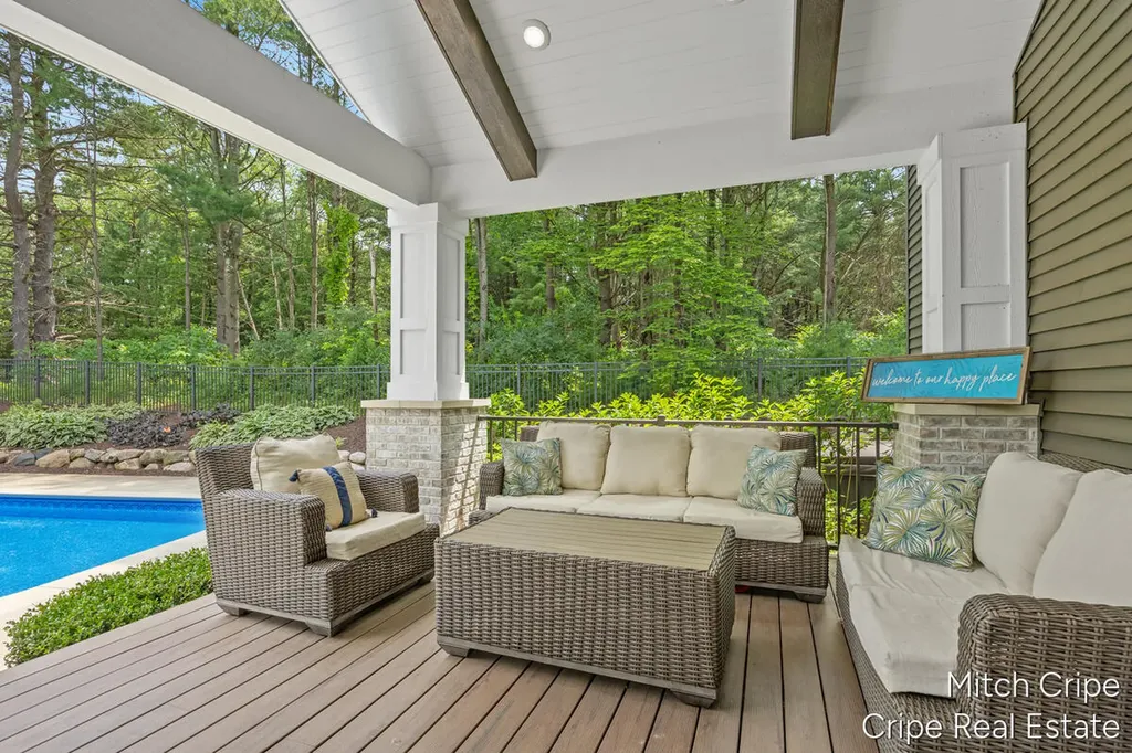 5050 Tiamo Lane NE Cannon Township MI 49341