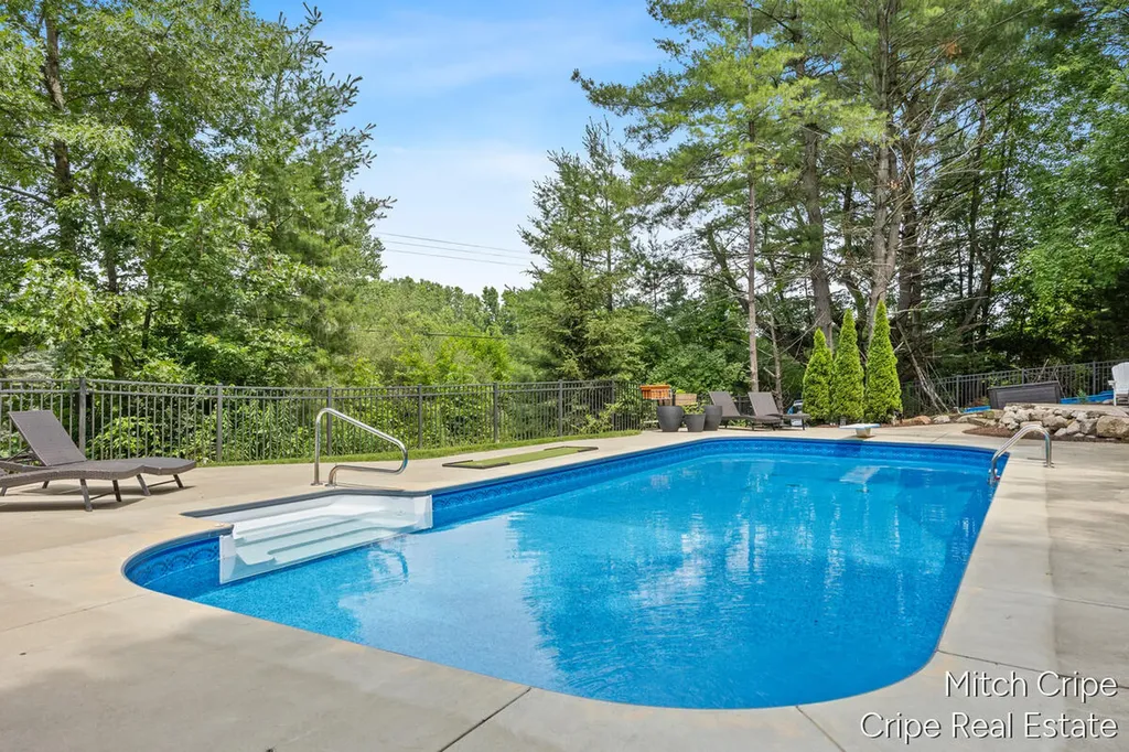5050 Tiamo Lane NE Cannon Township MI 49341