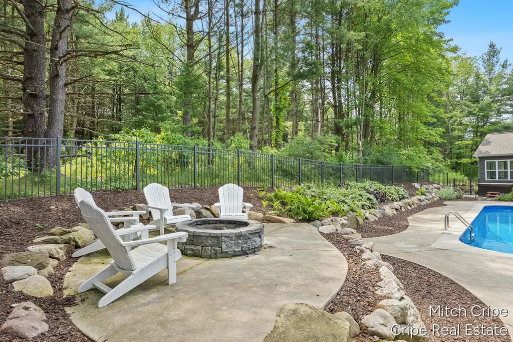 5050 Tiamo Lane NE Cannon Township MI 49341