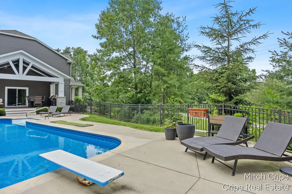 5050 Tiamo Lane NE Cannon Township MI 49341