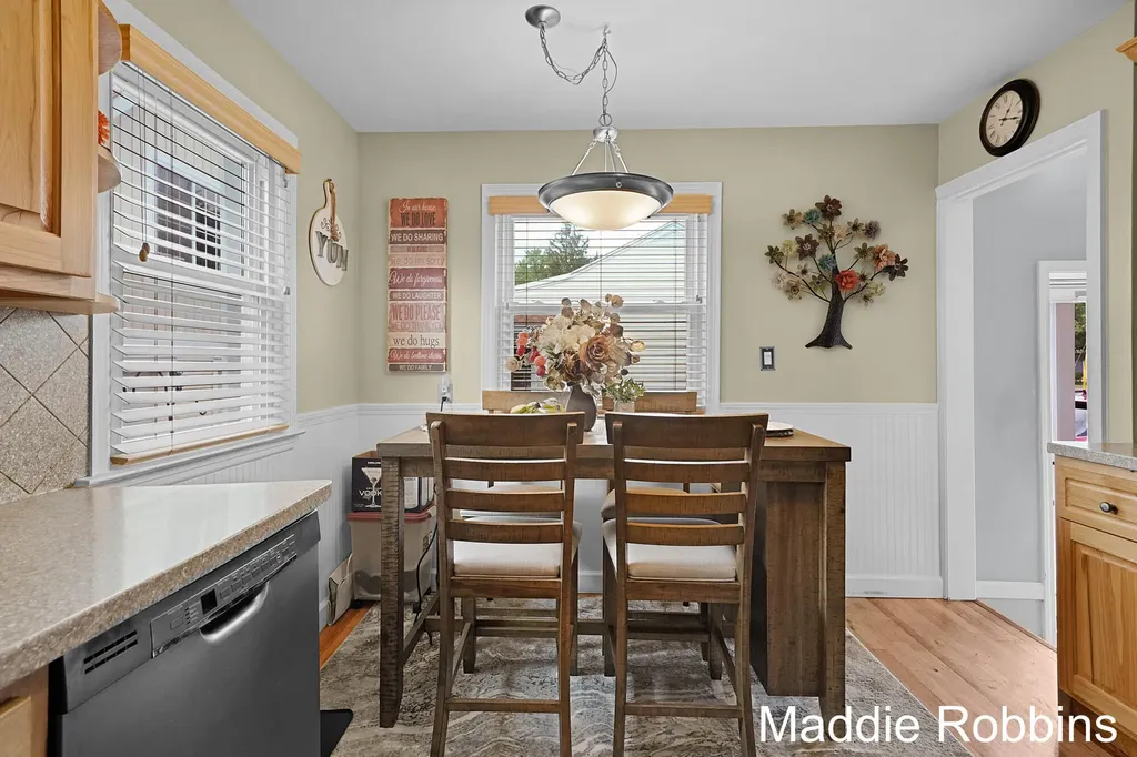 3835 Wilson Avenue SW Grandville City MI 49418