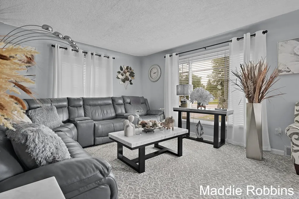 3835 Wilson Avenue SW Grandville City MI 49418
