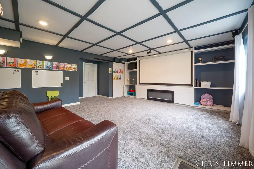 1877 Sun Park Drive Zeeland Charter Township MI 49464