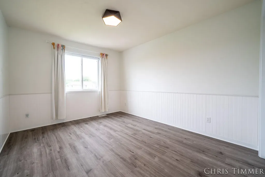 1877 Sun Park Drive Zeeland Charter Township MI 49464