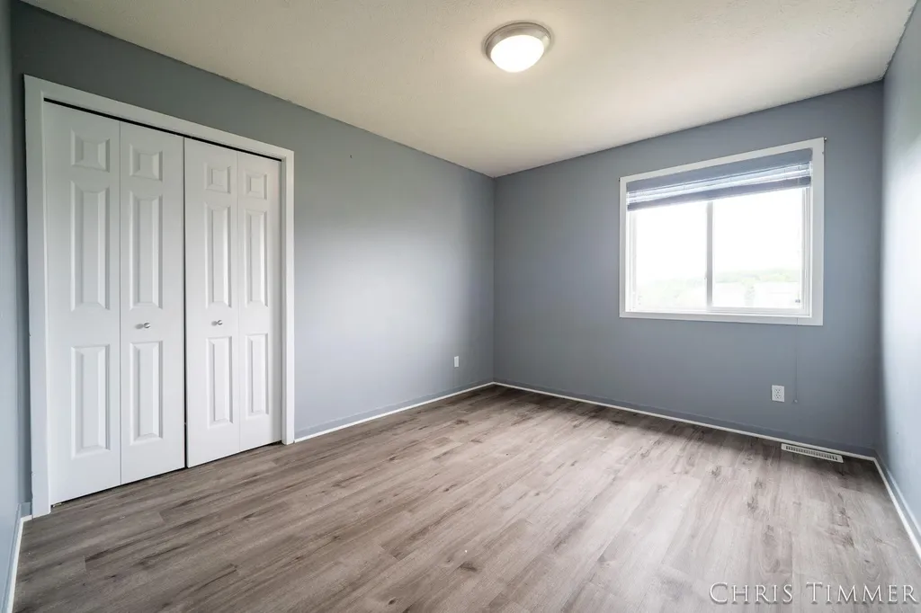 1877 Sun Park Drive Zeeland Charter Township MI 49464