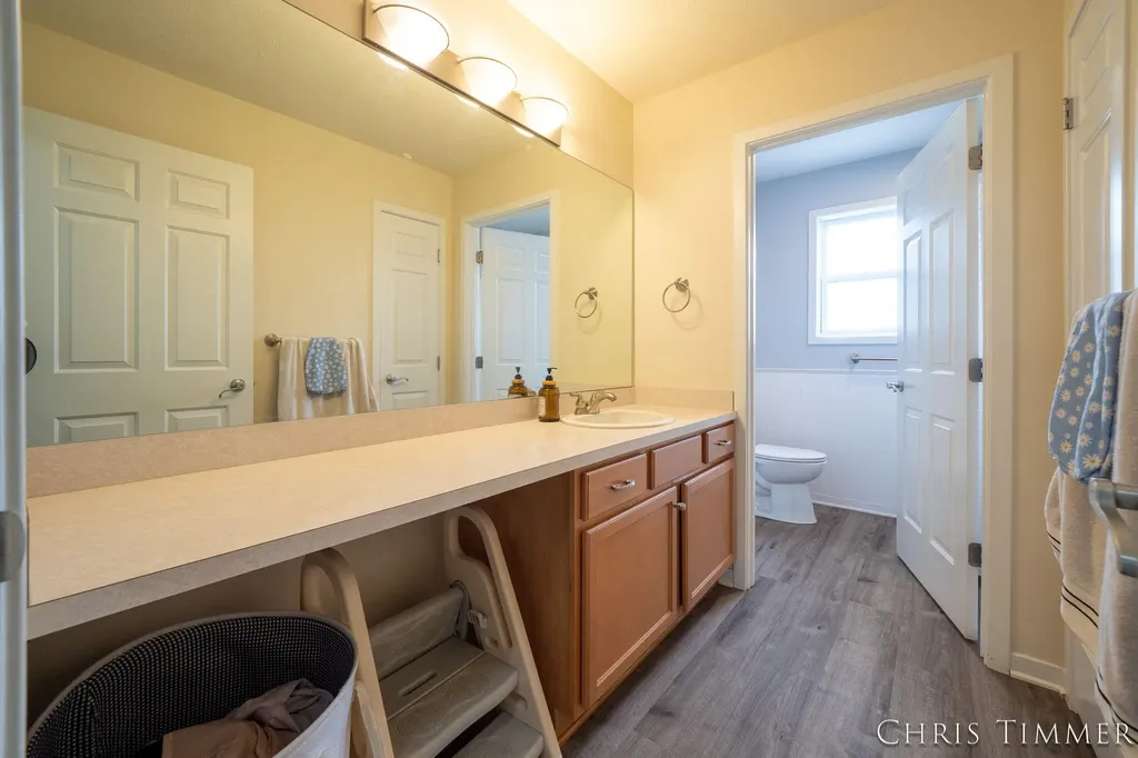 1877 Sun Park Drive Zeeland Charter Township MI 49464