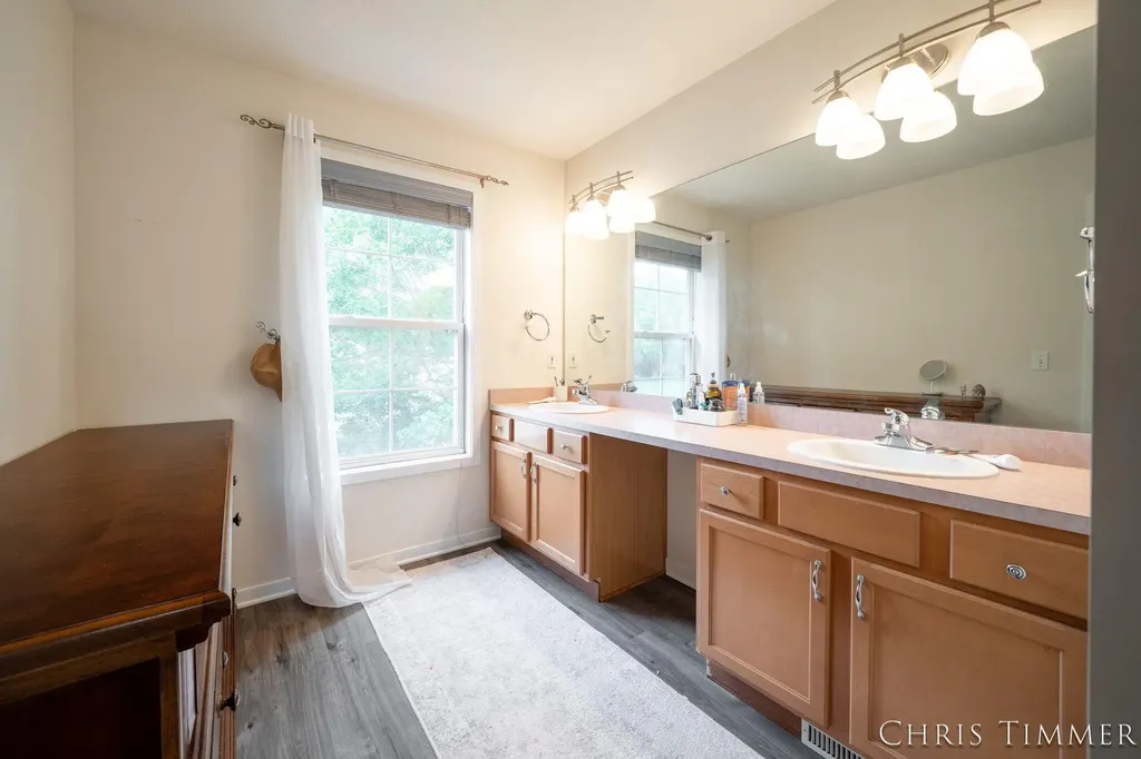 1877 Sun Park Drive Zeeland Charter Township MI 49464