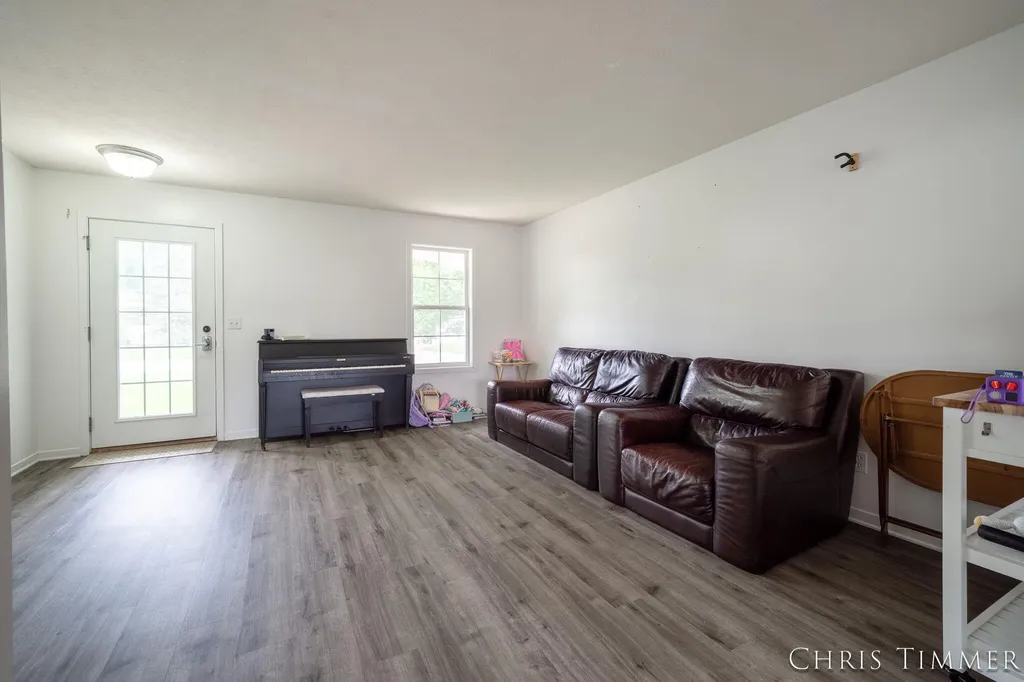 1877 Sun Park Drive Zeeland Charter Township MI 49464
