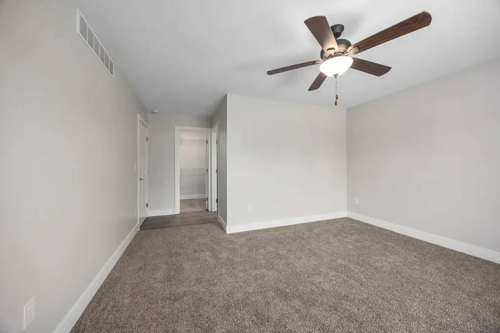 1368 S Village Circle Oshtemo Charter Township MI 49009