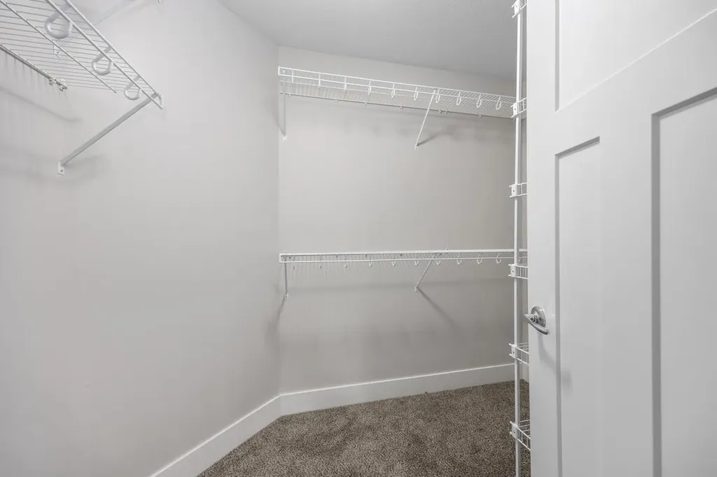 1368 S Village Circle Oshtemo Charter Township MI 49009