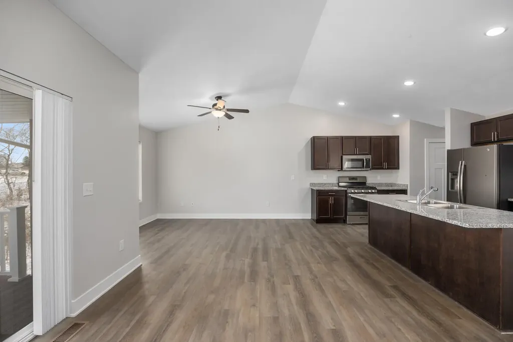 1368 S Village Circle Oshtemo Charter Township MI 49009