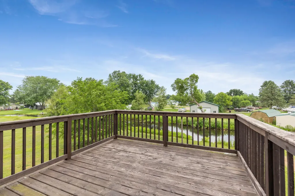 91 Dickerson View SW Douglass Township MI 48888