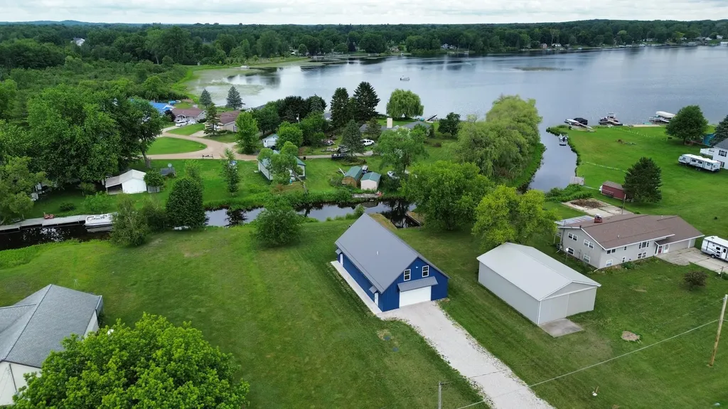 91 Dickerson View SW Douglass Township MI 48888