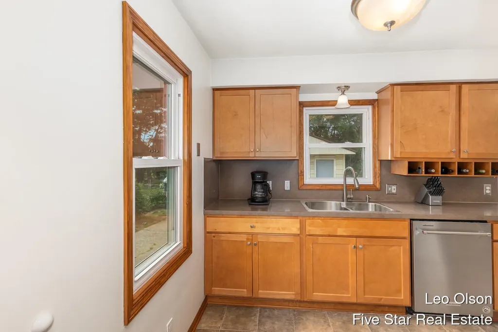 1450 Blanchard Street SW Wyoming City MI 49509