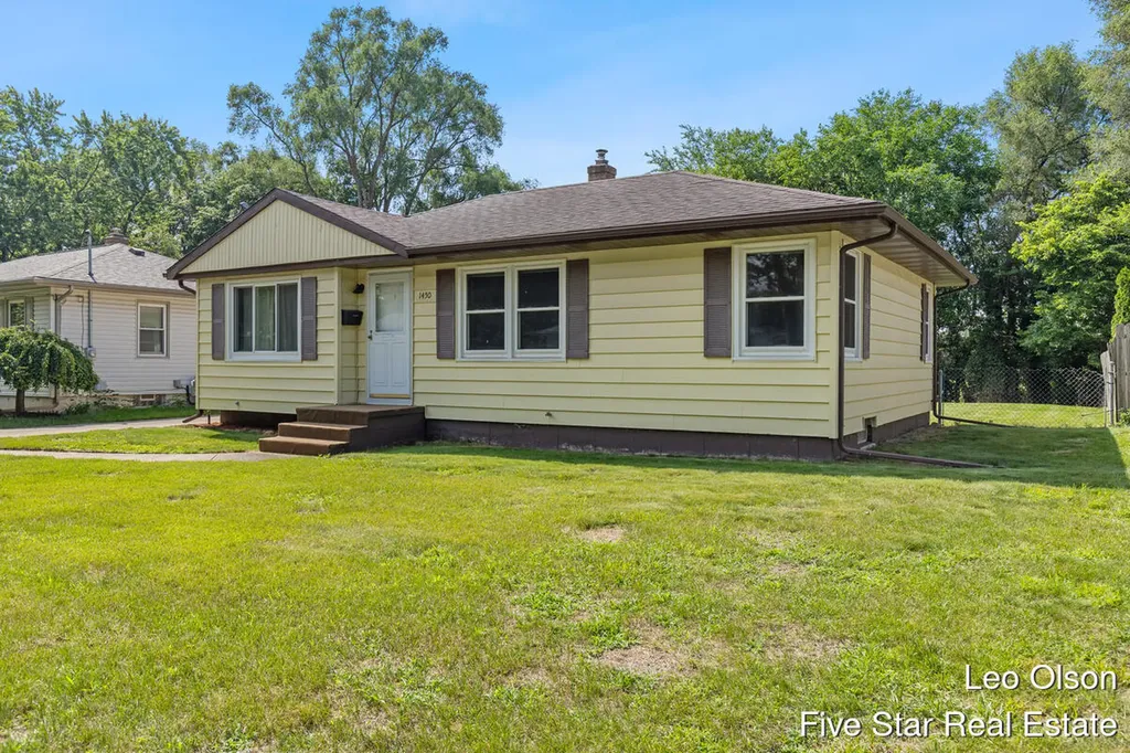 1450 Blanchard Street SW Wyoming City MI 49509