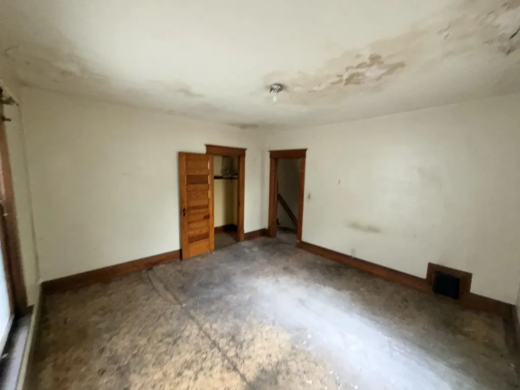 655 Dolbee Avenue SE Grand Rapids City MI 49506