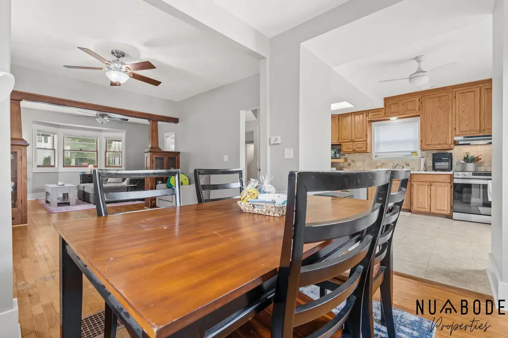 933 Crescent Street NE Grand Rapids City MI 49503