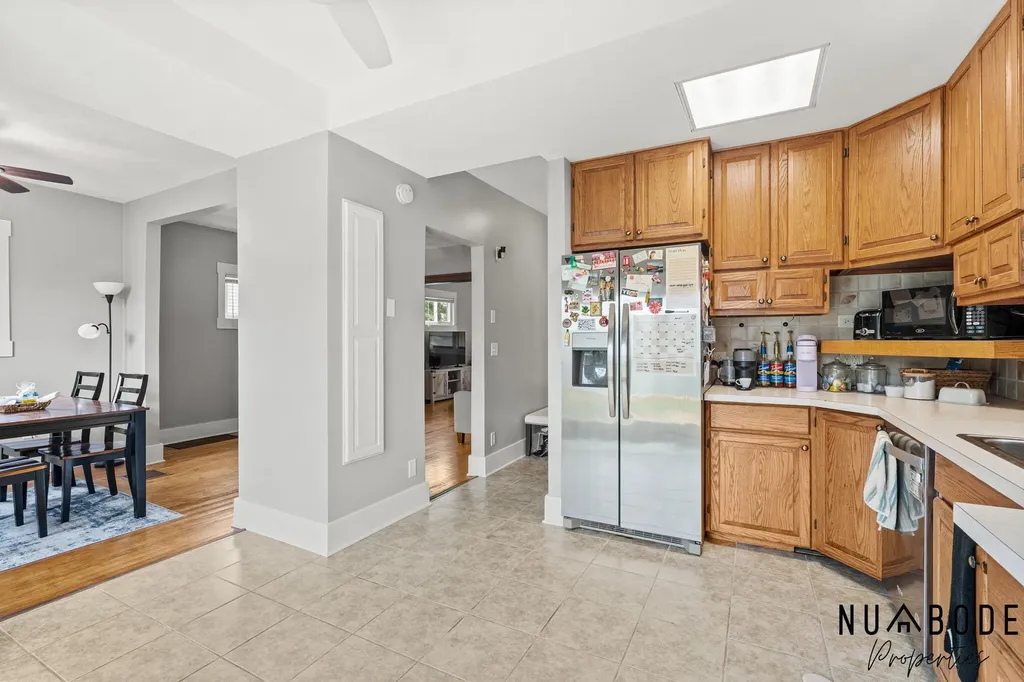 933 Crescent Street NE Grand Rapids City MI 49503