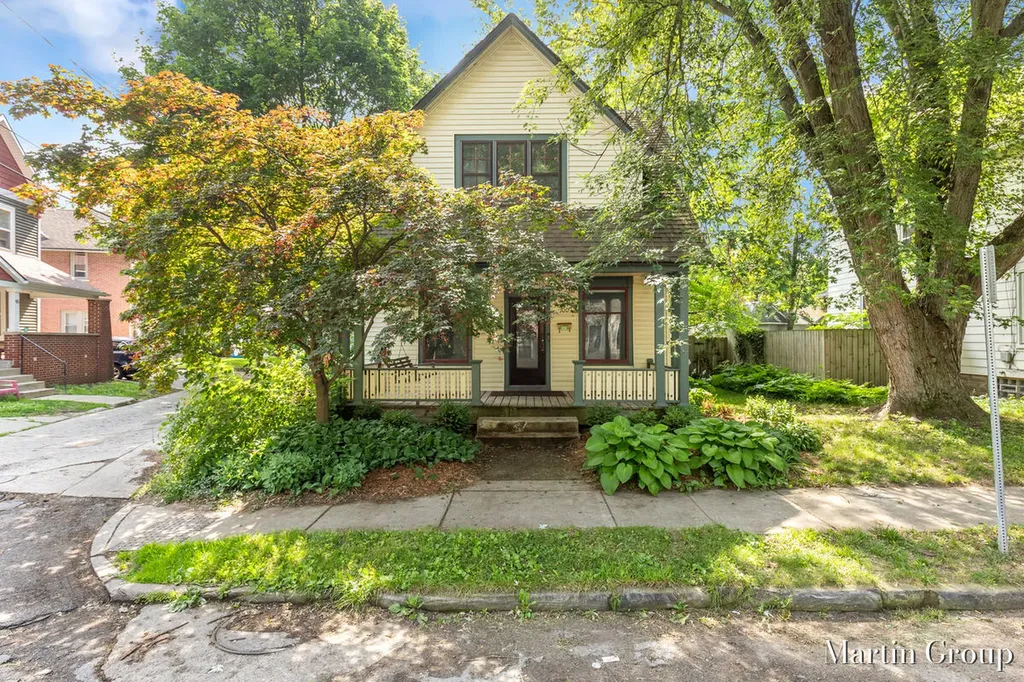 100 Luton Avenue SE Grand Rapids City MI 49506