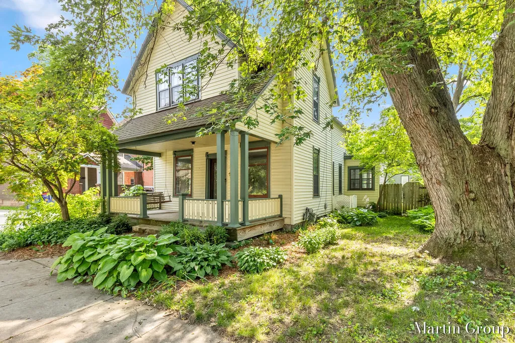 100 Luton Avenue SE Grand Rapids City MI 49506