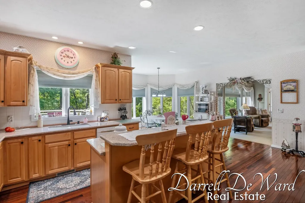 13850 Thompson Drive NE Vergennes Township MI 49331